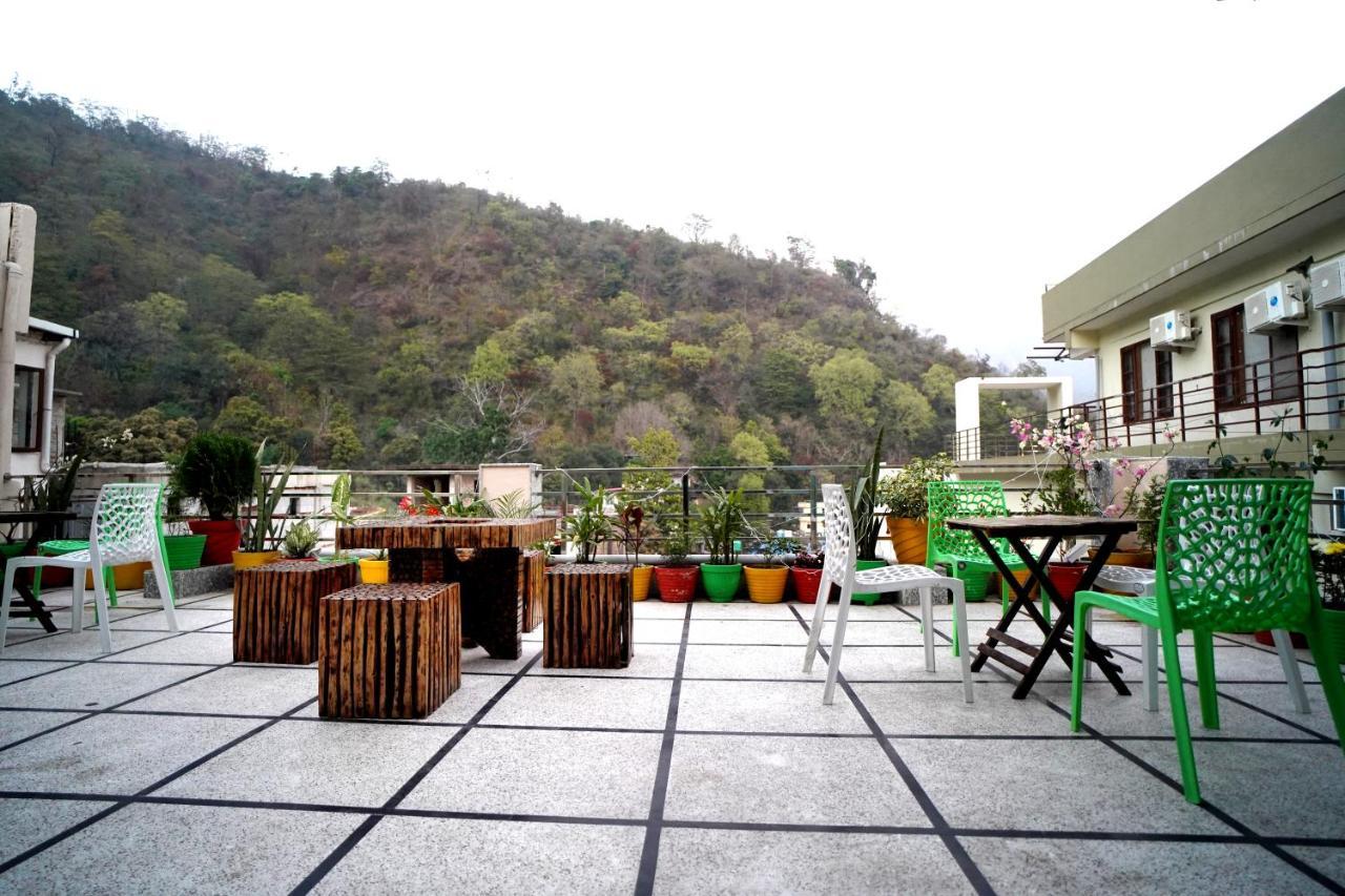 Karwaan Hostel Rishīkesh Exterior foto