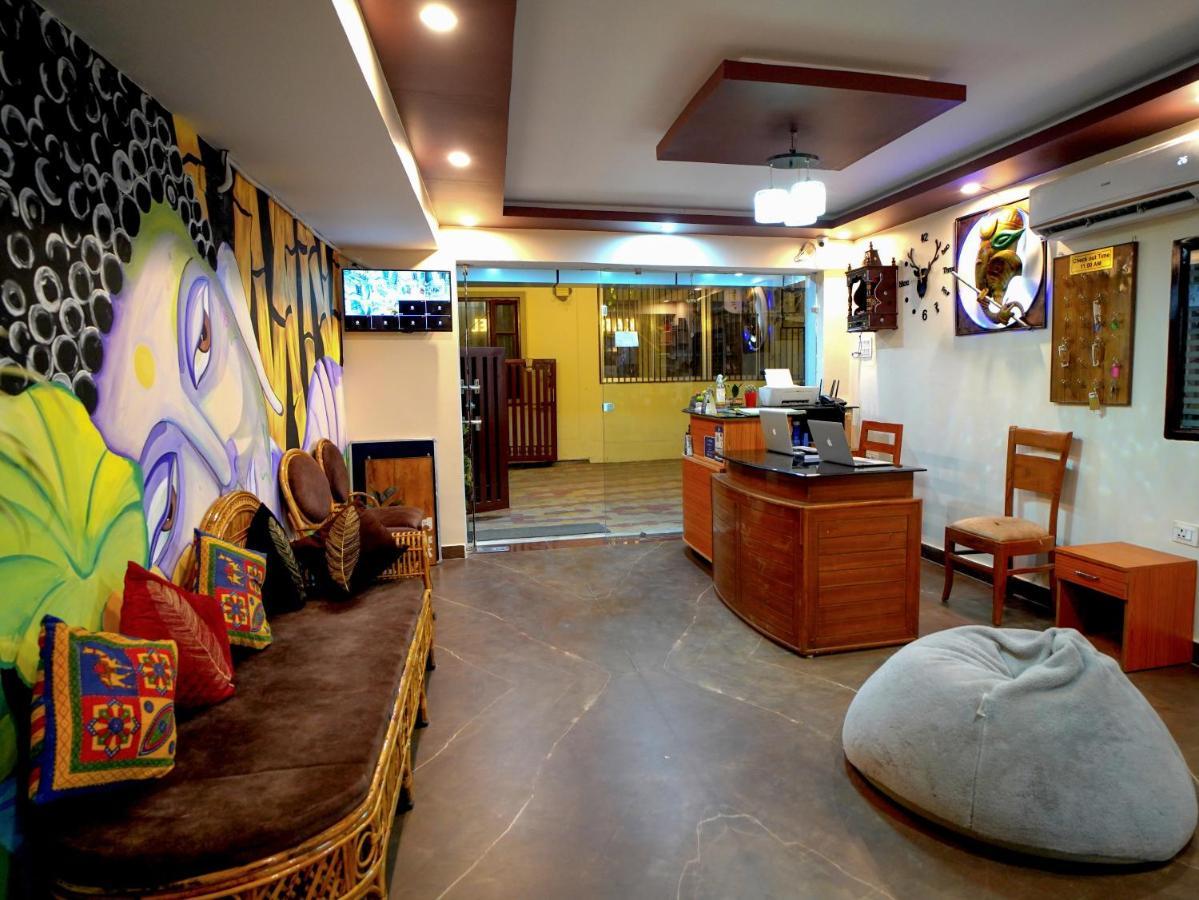 Karwaan Hostel Rishīkesh Exterior foto
